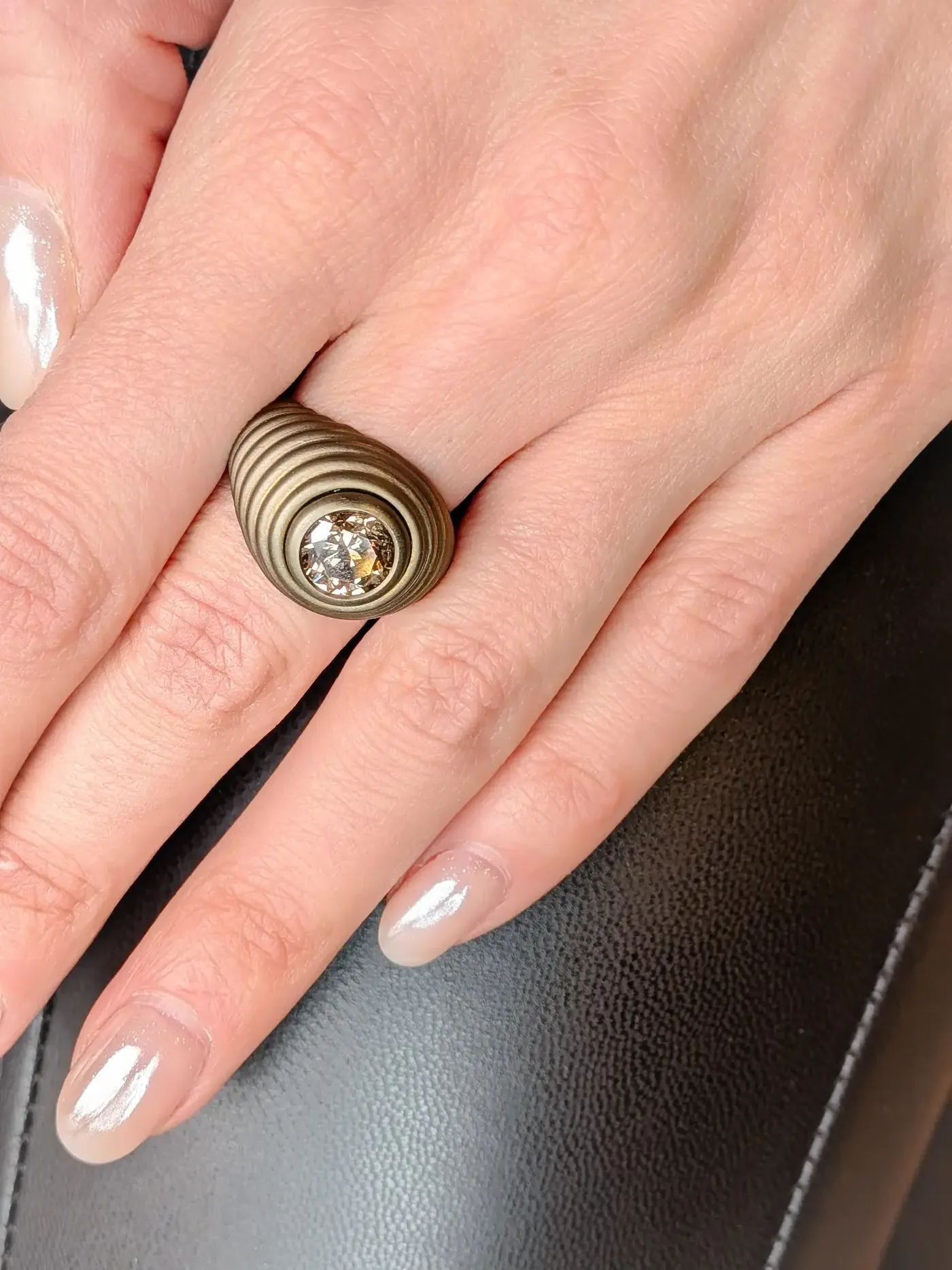 L'Héritage – Am Finger